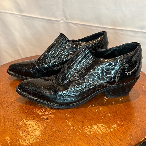 Vintage Dingo Black Leather Slip On Crocodile Shoes Booties size 7 or 7.5 - Picture 1 of 6